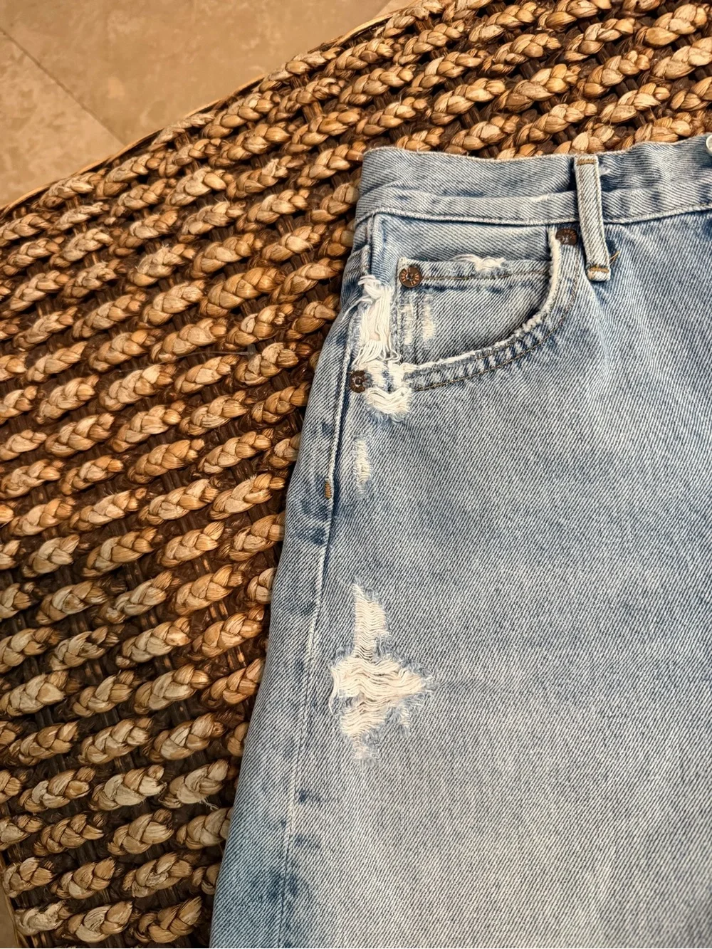 AGOLDE Stella Classic Light Wash Denim Bermuda Shorts - Blue